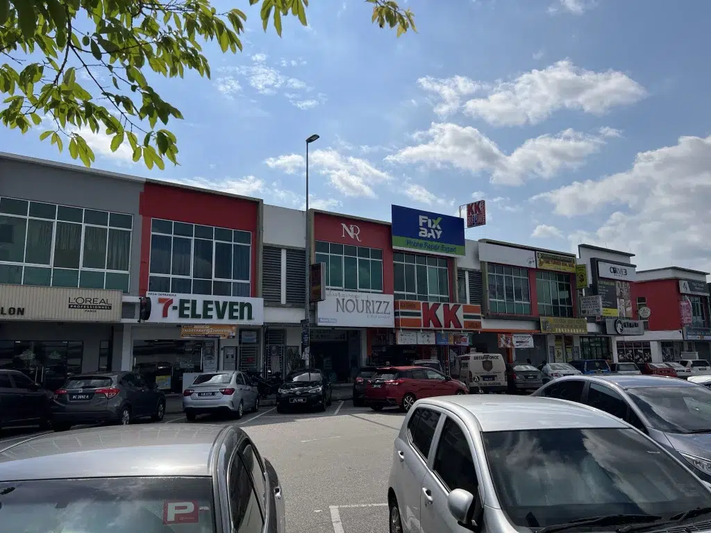 Skrin Telefon Pecah di Port Dickson
