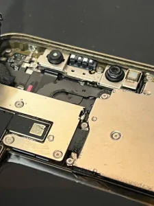 Telefon Terkena Air Hujan