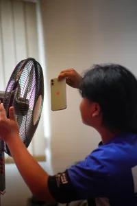 Cari Cara Bagi Telefon Cepat Sejuk
