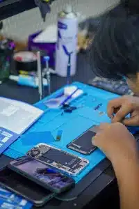 Tukar Skrin Telefon
